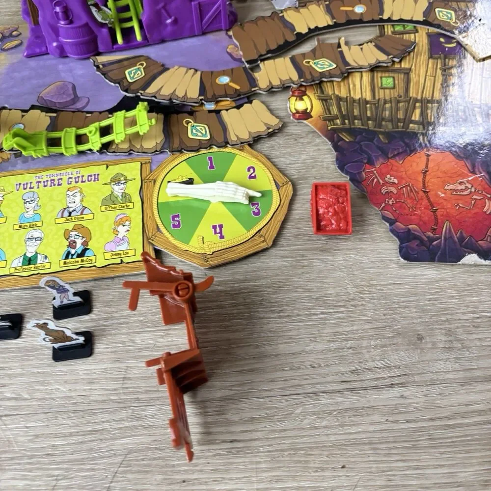Pressman Scooby-Doo Mystery Mine 3D Board Game 2013  Boxed No Manual Mostly Comp